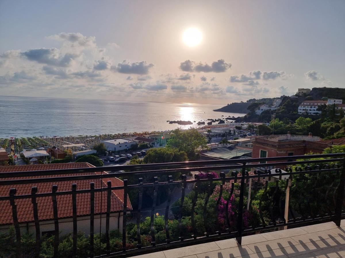 1531 Jackson B&B Scalea Exterior foto
