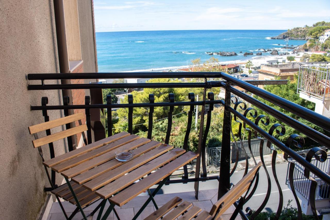 1531 Jackson B&B Scalea Exterior foto